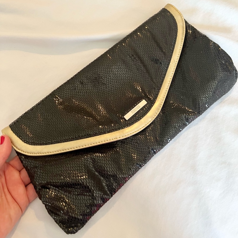 Kenneth Cole Reaction Black Clutch